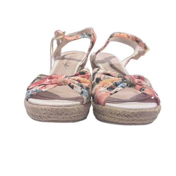 American Eagle Summer Floral Wedge Strappy Sandals 8.5 - Picture 4 of 7